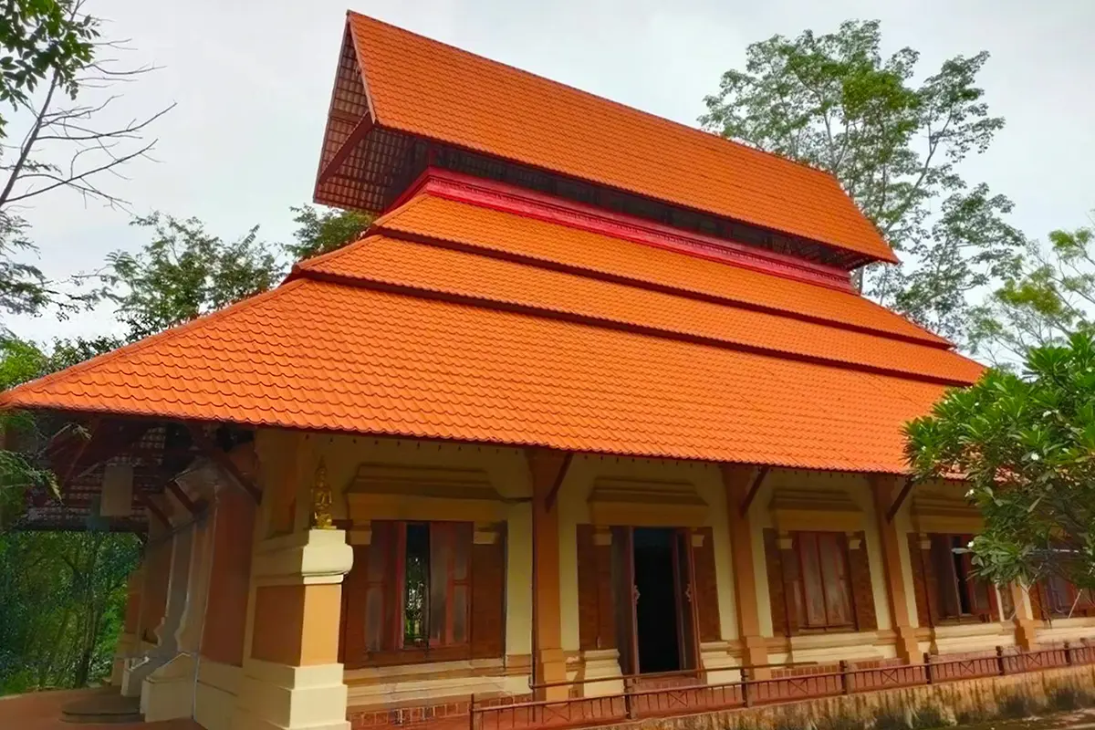 วัดอนาลโยทิพยาราม จ.พะเยา รุ่น Casa Spain สี Terracotta